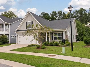 637 Pendleton Dr, Moncks Corner, SC 29461