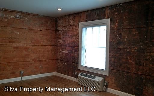 5th image of 51 W Palmer St #4850112