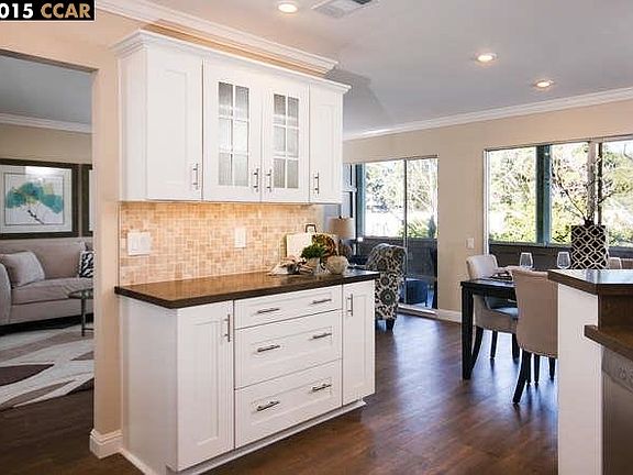 4th image of 2601 Pine Knoll Dr Unit 12
