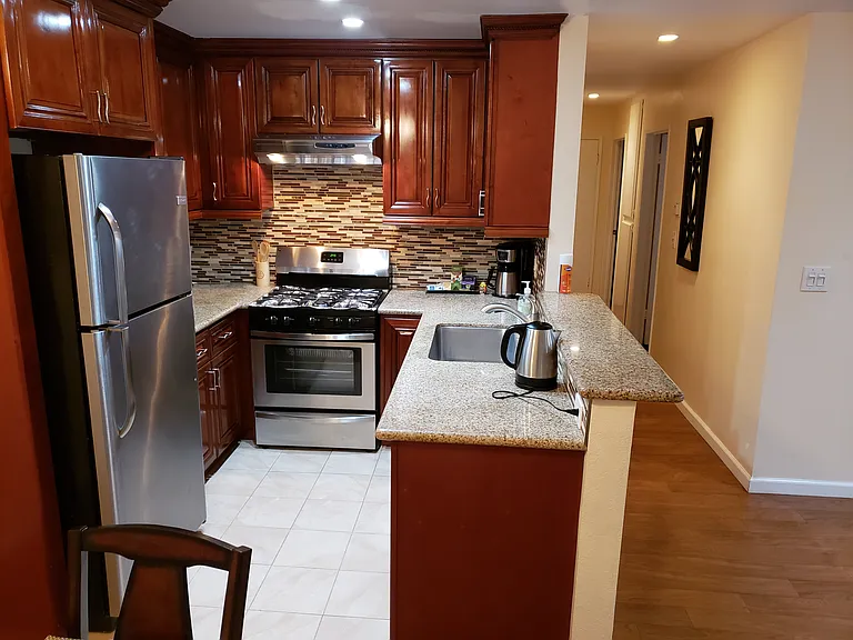 4110 Elm Ave — Photo 4