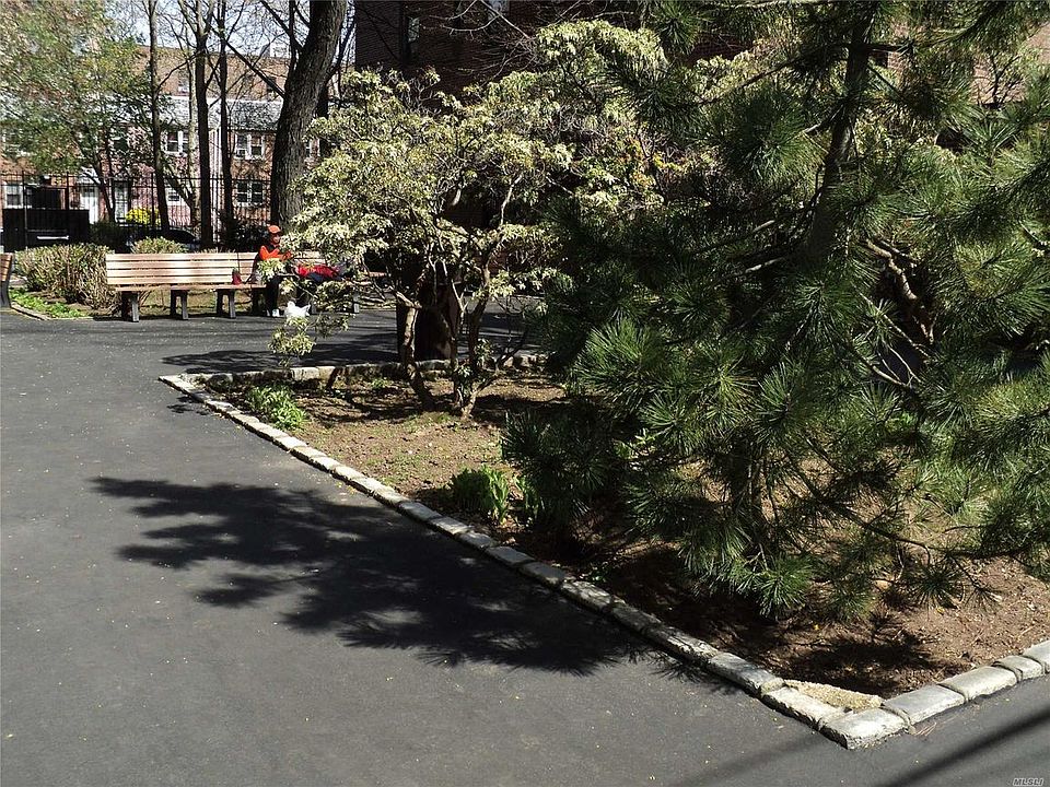 2nd image of 32-20 92nd St #D611