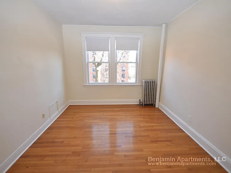 1634 Commonwealth Ave #4 — Photo 3