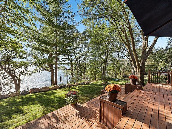 2nd image of 24560 Cedar Point Rd