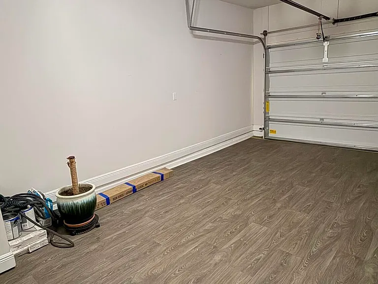 7520 Shadow Lake Dr — Photo 20