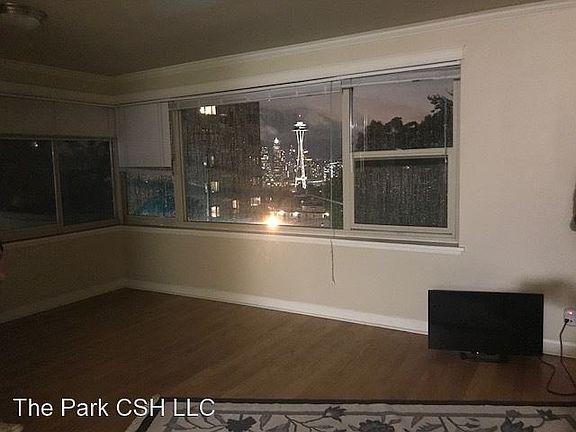 3rd image of 1205 Queen Anne Ave N APT 301