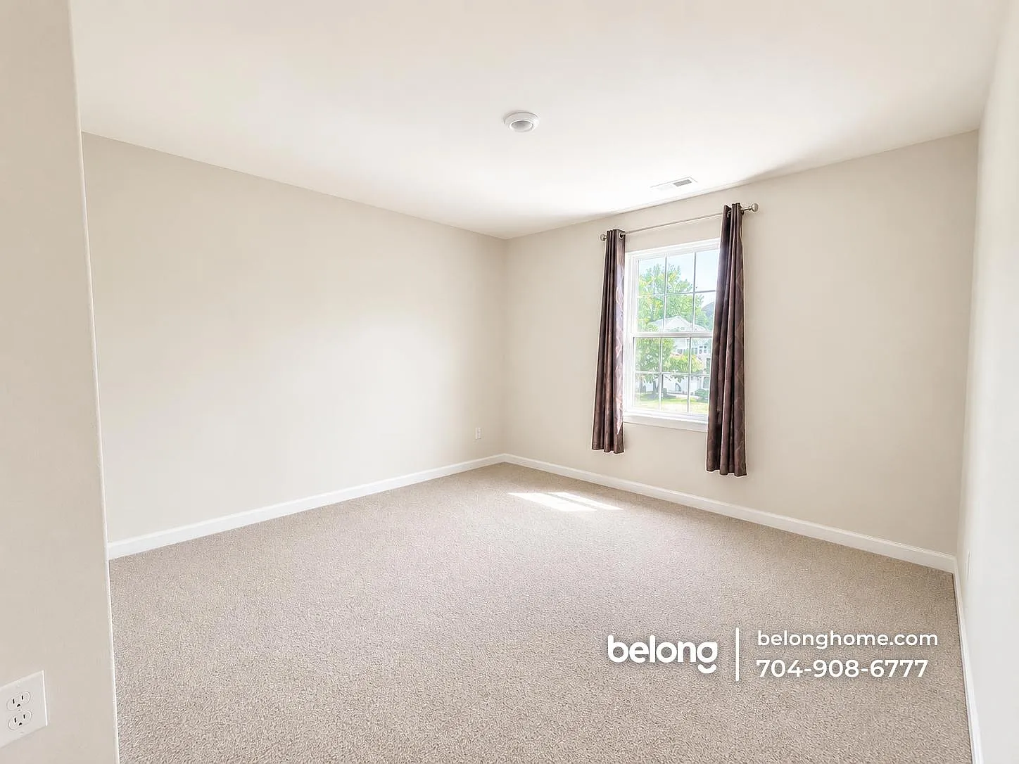 5 bed, 3.0 bath, 2887 sqft, $2,775 — Photo 4