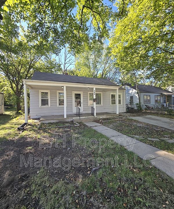 1st image of 915 Harding St