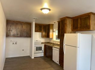 1221 W Haskell St APT B, Claremore, OK 74017