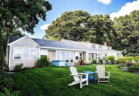 3rd image of 59 Beachwood Ln