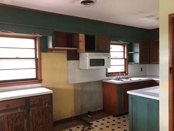 4th image of 108 Tulip Poplar St