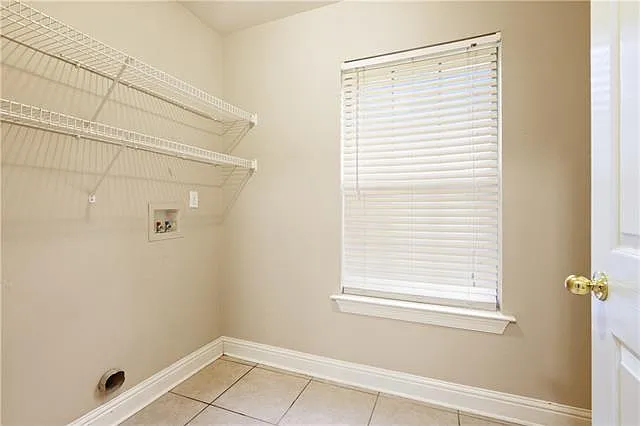 714 Marc Ct — Photo 12