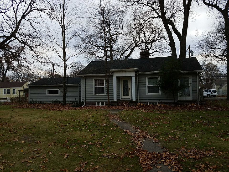 1st image of 1113 E Cleveland Ave