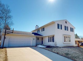 1510 20th Ave NE, Rochester, MN 55906