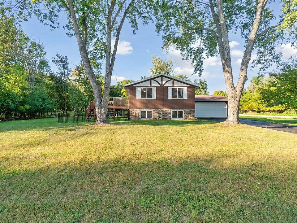 1st image of 570 Sherwood Ln