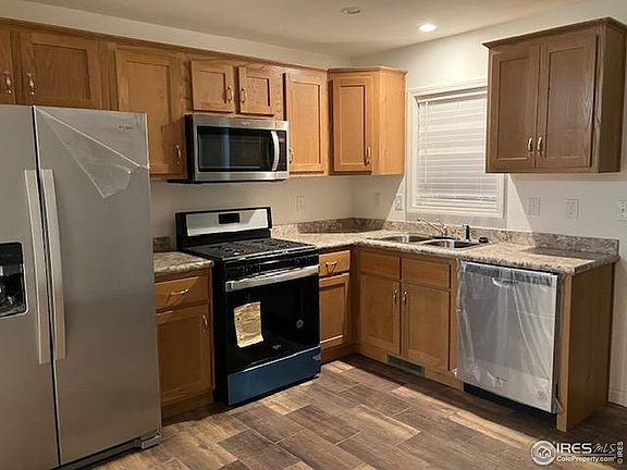 3rd image of 1625 Osage Ave