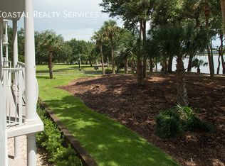113 Brooks St #102, Fort Walton Beach, FL 32548