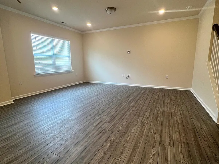 5720 Kalamata Dr #5720 — Photo 2