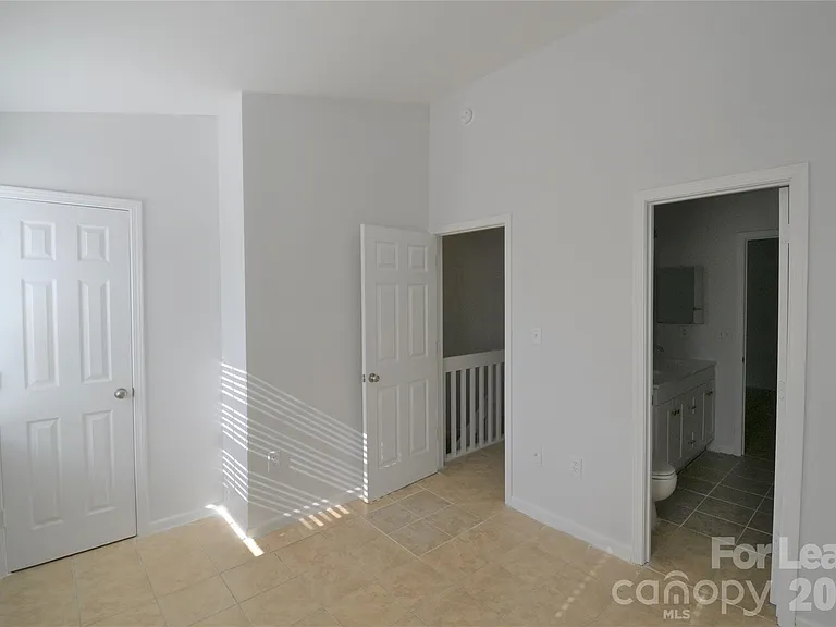 7539 Petrea Ln — Photo 22