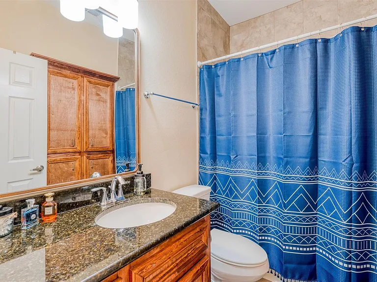 3730 Boettcher Dr #401 — Photo 2