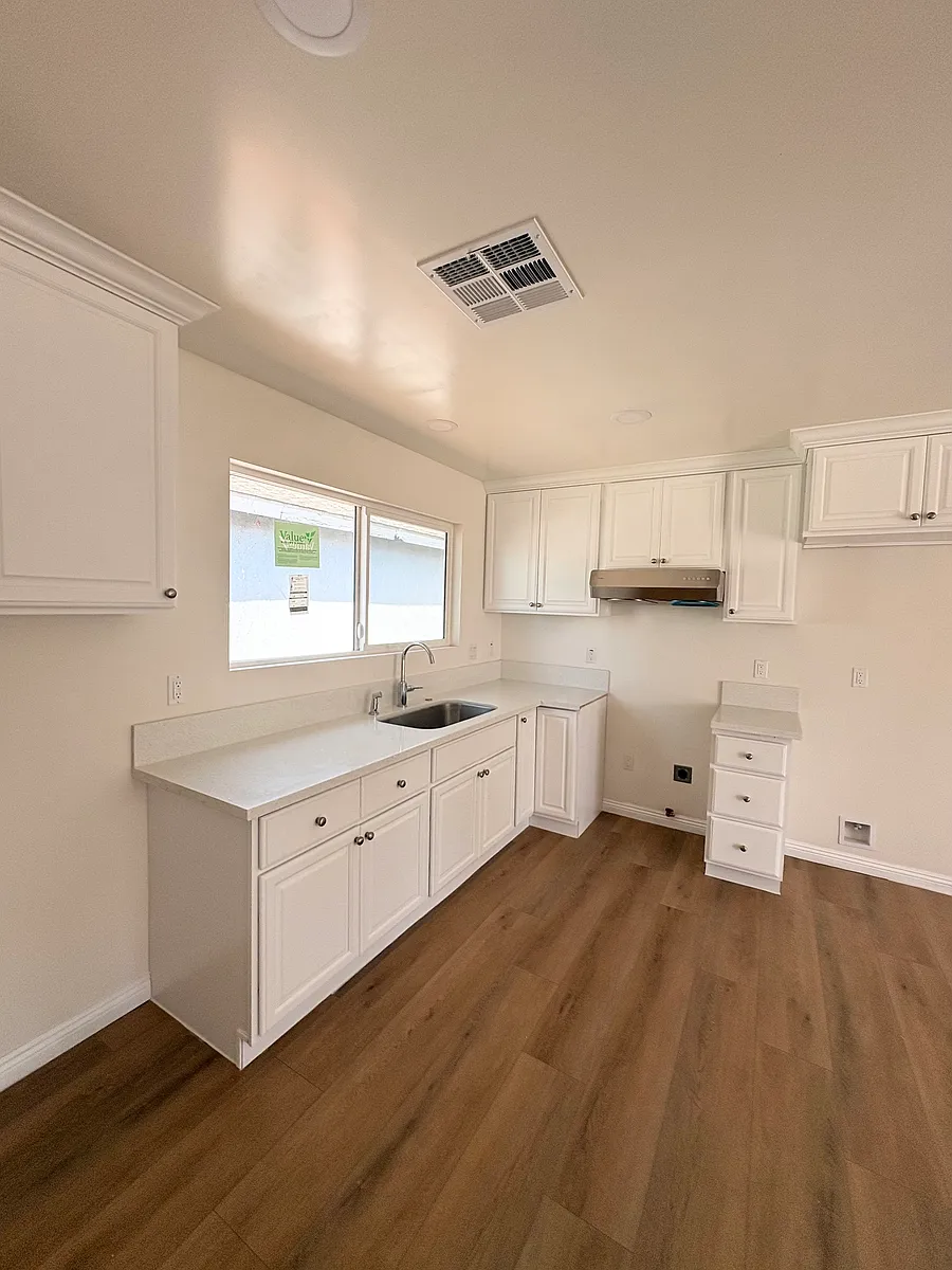 Building Photo - 4607 Merced Ave #A