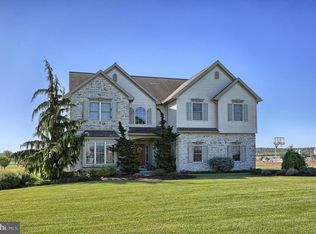 1490 Louser Rd, Annville, PA 17003