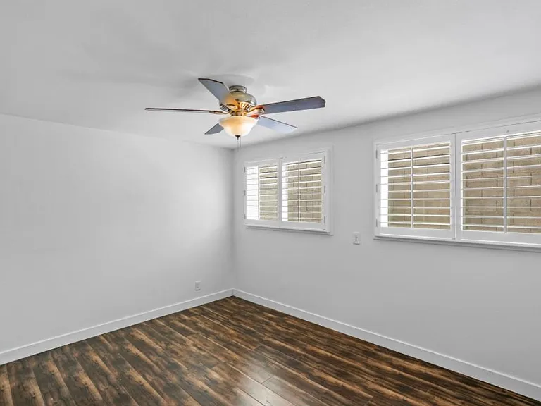 8613 E Valley Vista Dr — Photo 17