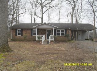 9460 Glen Cross Dr, Kernersville, NC 27284