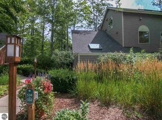 12515 Wintergreen Dr #532, Thompsonville, MI 49683