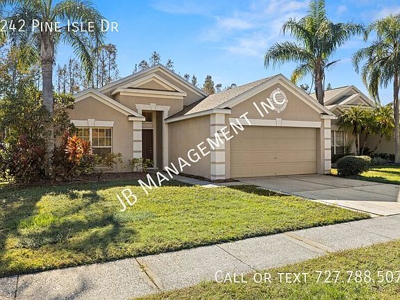 3rd image of 4242 Pine Isle Dr