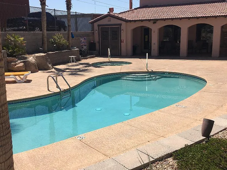 2212 Kiowa Blvd N #206 — Photo 2