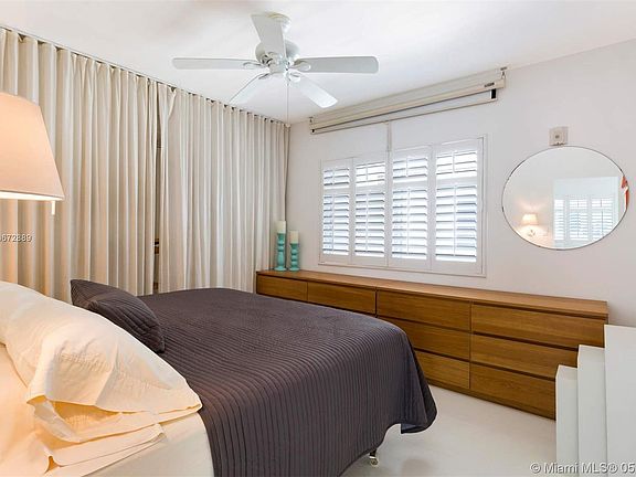 4th image of 1130 Venetian Way APT 2E