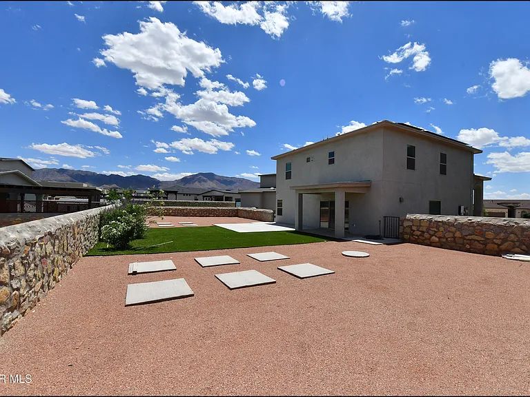 2358 Enchanted Gem Pl — Photo 52