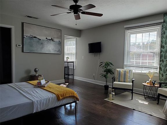 3rd image of 13695 Orange Sunset Dr Unit 202