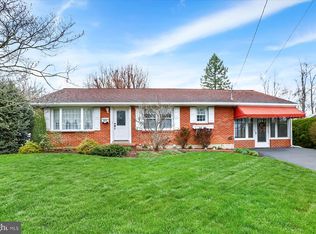 323 Evergreen St, New Cumberland, PA 17070
