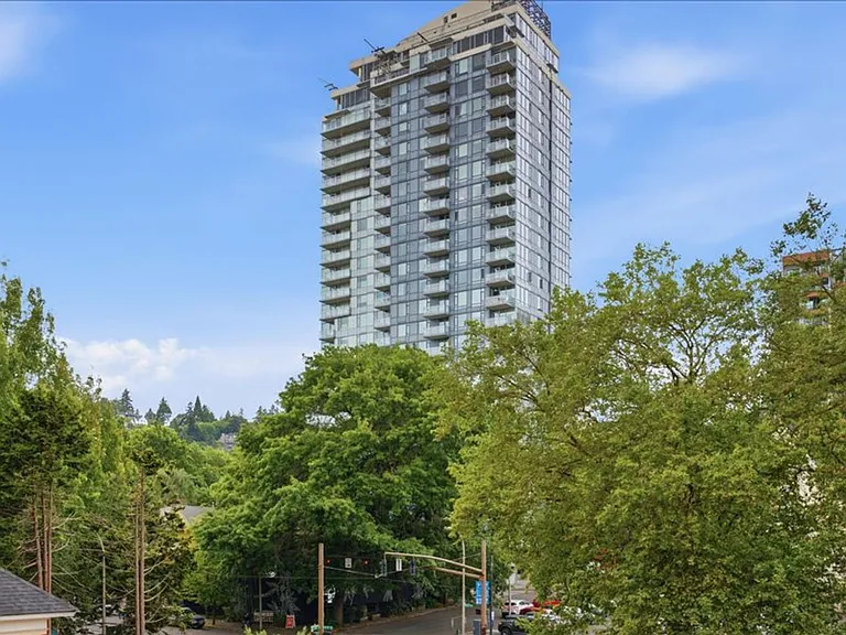 West Park Place — Photo 46