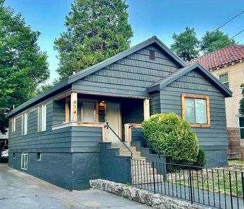 414 S Mount Shasta Blvd, Mount Shasta, CA, 96067