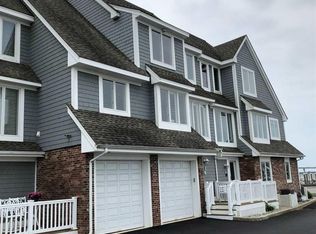 2 Paul Clark Dr, Somers Pt, NJ 08244