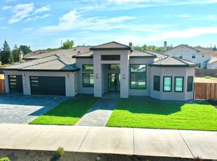 1196 Doak Blvd, Ripon, CA 95366