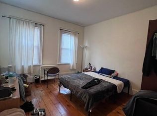 33 Sciarappa St APT 1, Cambridge, MA 02141