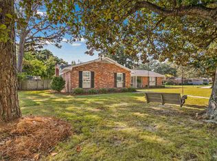 2601 Hallmark Dr, Pensacola, FL 32503