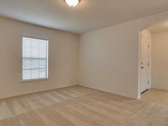 5th image of 5913 Great Salt Ct