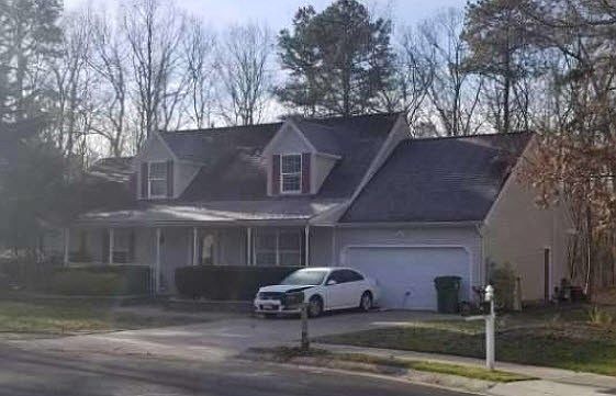 2nd image of 9 Carriage House Ln
