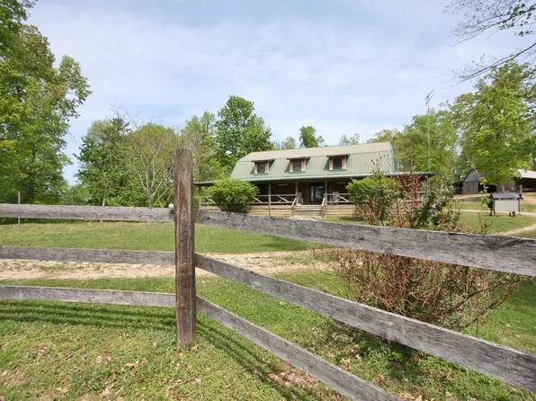 780 McCallister Hollow Rd, Barboursville, WV 25504