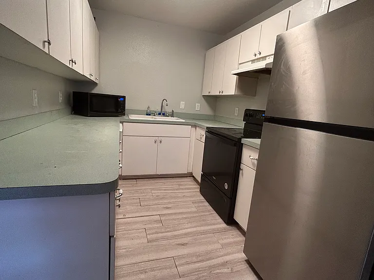 1658 SW 108th Ln #1 — Photo 6