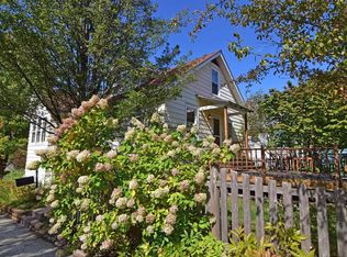 34 Hoover St, Burlington, VT 05401