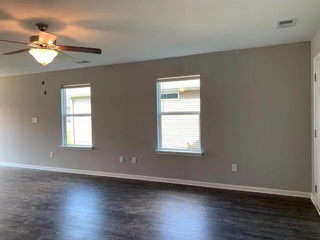 8161 Driftwood Loop — Photo 8