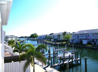5135 Coquina Key Dr SE APT E, Saint Petersburg, FL 33705