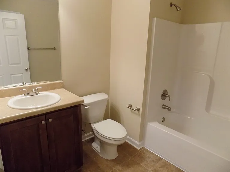 56 Rivermoor Ct — Photo 12