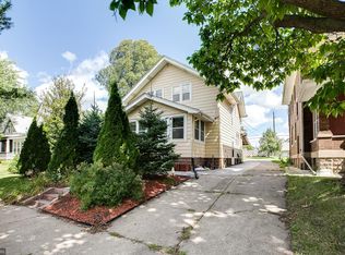 1024 Western Ave N, Saint Paul, MN 55117