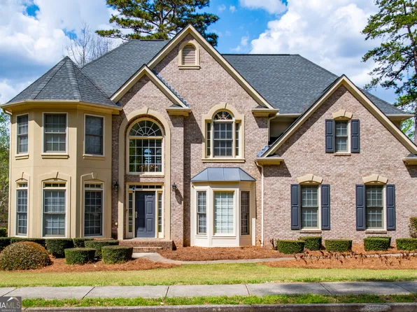 7272 Glen Cove Ln, Stone Mountain, GA 30087